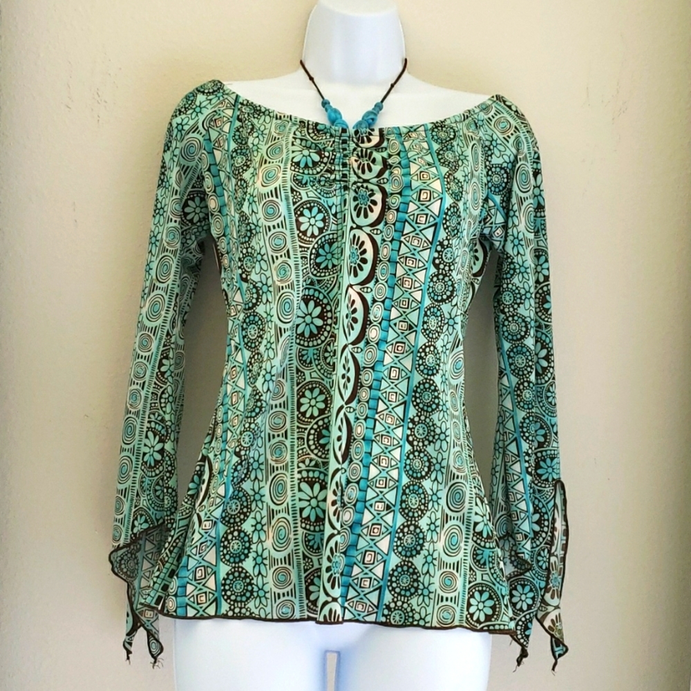Women's blouse - Picture 1 of 5